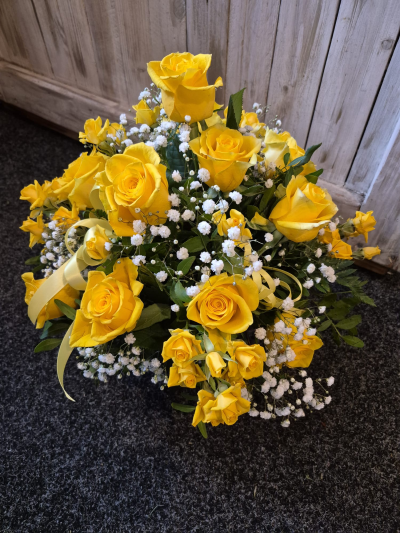 Golden Sunshine - A cheerful yellow arrangement, perfect for bringing warmth and happiness to any occasion.